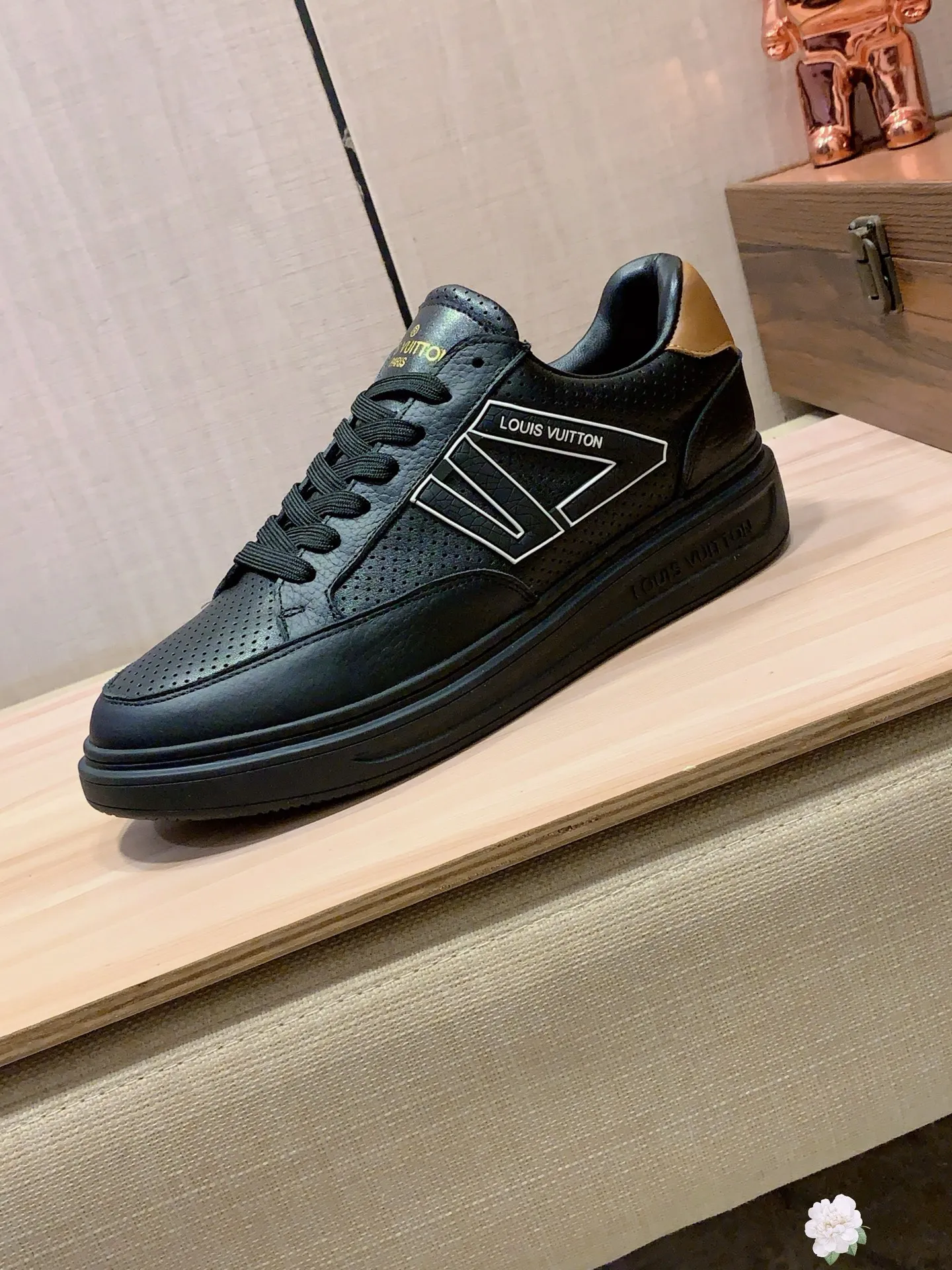 Men's Men's Shoes 💰420💰💰🎩🎩[Lightning][Lightning] "Lv*" The latest and most popular casual shoes, top brands [Seduce] Luxury ~ Purchasing Agency, Top ~ Quality. [Strong] The upper is made of imported breathable cowhide with material ➕ breathable sheepskin feet (•) and fine workmanship. Original stylish and stylish soft rubber wear-resistant and non-slip outsole, light and comfortable on the feet, the real thing looks better when taken in real life, 413: code: 38-44, 6️⃣ colors selected